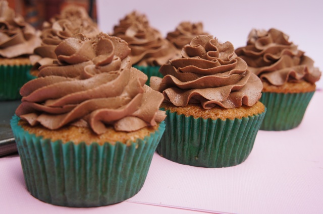 Vanilla Cupcake with Chocolate Frosting